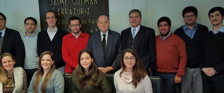 José Miguel Insulza visitó la Fundación Jaime Guzmán para conversar sobre el proceso electoral 2017