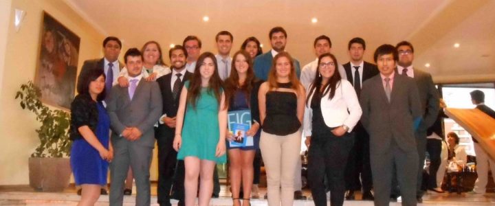 Alumnos de Valparaíso se gradúan del Bachillerato en Servicio Público