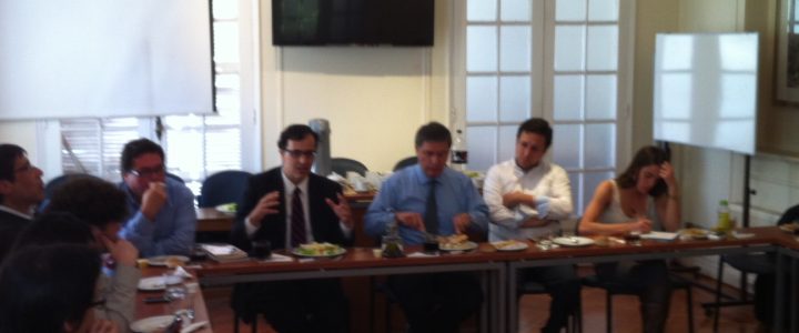 Almuerzo FJG: Gonzalo Arenas habla de su libro y la derecha chilena Almuerzo FJG: Gonzalo Arenas habla de su libro y la derecha chilena