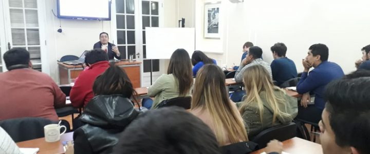 Con charla de profesor Patricio Gajardo inicia la versión 2019 del Taller de Conducción Política