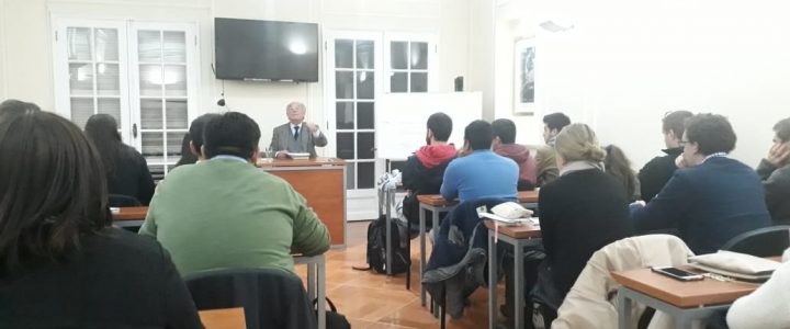 Bachillerato en Servicio Público Santiago finaliza primer semestre